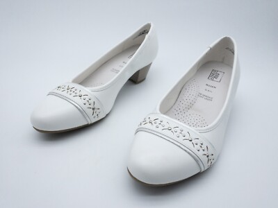easy STREET Damen Pumps Ballerina Slipper Halbschuh weiß Gr 40 EU Art 27226-10