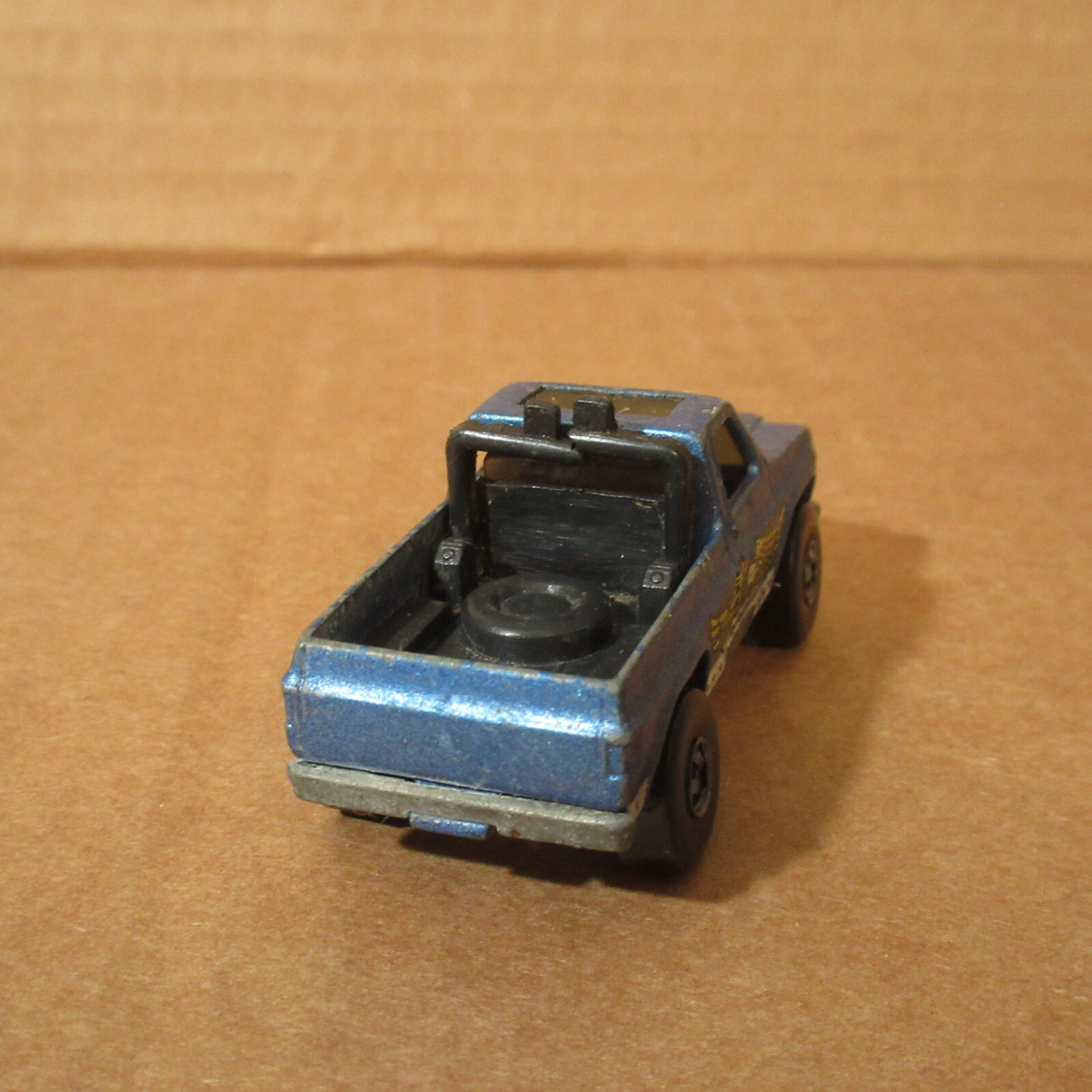 Picture 4 of 6