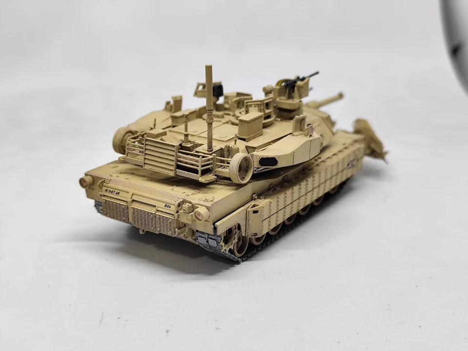 1/72 US M1 Abrams modified main station tank model - Image 3 of 4