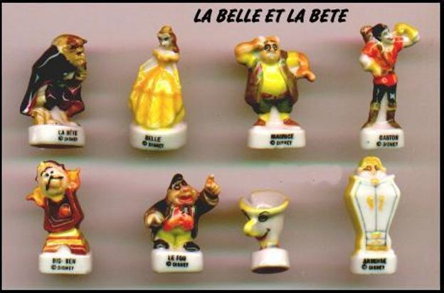 SCHNES BESIE DISNEY Seltenes Set 8 FIGUREN Miniaturen 3cm Porzellan FEVES Frankreich 5890₽