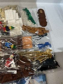 LEGO Creator 10245 Santa's Workshop Complete with Figs And Manual