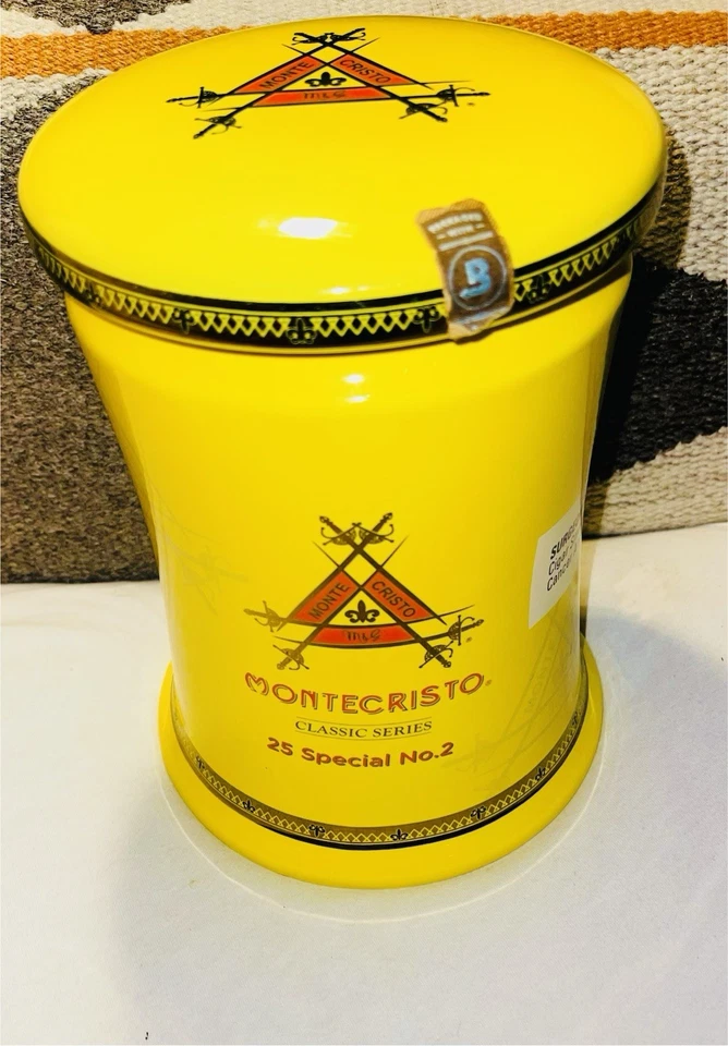 HUMIDOR DE CIGARROS DE CERÁMICA AMARILLA MONTECRISTO Nº BOTE DE 2 TARROS EDICIÓN LIMITADA 346/1500 Foto 2 de 4