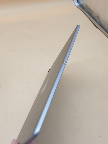Apple iPad Pro 2017 (A1709) - 10,5" - 256GB - Wi-Fi e Cellulare - Grigio Siderale, SL20 - Foto 7 di 12