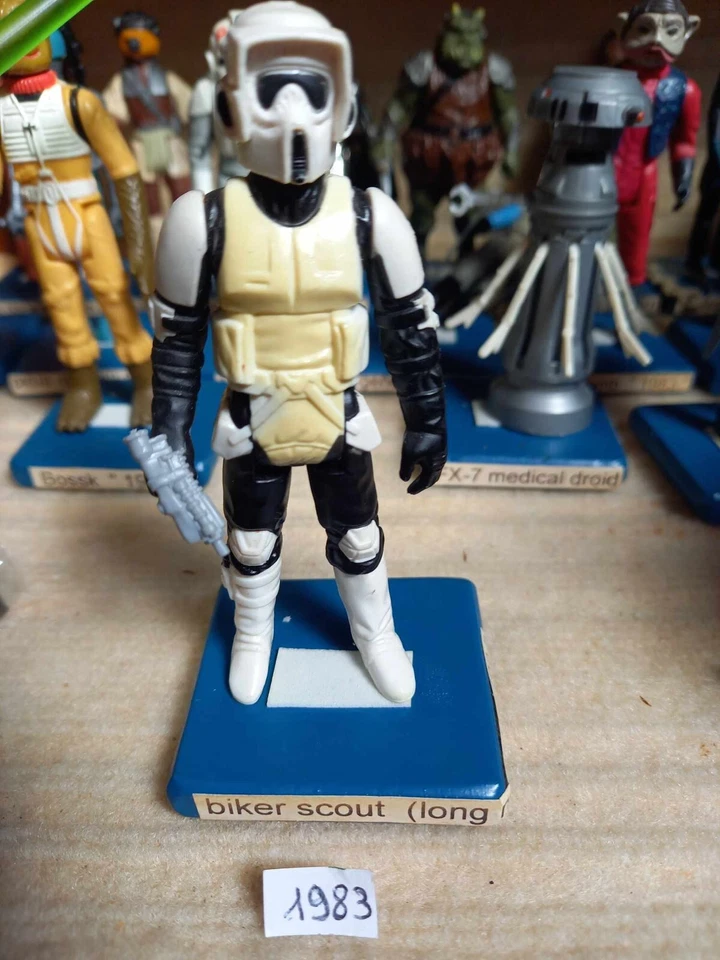 figurine STAR WARS - biker scout - 1983 - n° 10 - Photo 1/2