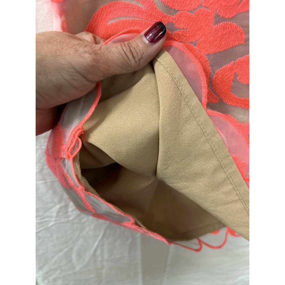 Vestido Vaina Coral Encaje Superpuesto Malla Transparente Desnudo Forrado Dobladillo Festoneado Mujeres Foto 4 de 4