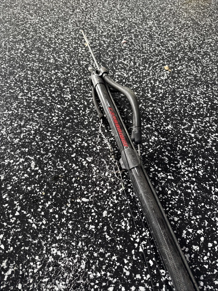 Fusil Omer 100 Excalibur Carbonium Foto 3 de 4