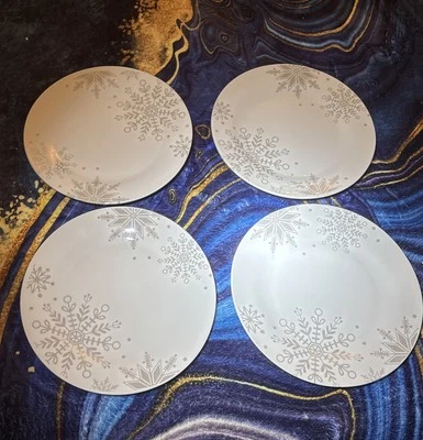 Royal Norfolk Snowflakes Dinner Plates 10.1/2”-Set Of 4 New