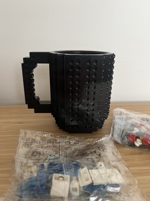 Schwarze Jie Star Tasse mit zusätzlichen Teilen - Geschenk für Männer