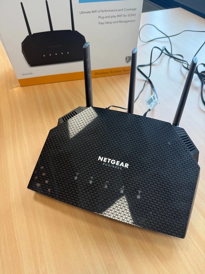 °° WAX204 — WiFi 6 AX1800 Dual Band Wireless Access Netgear Business °°