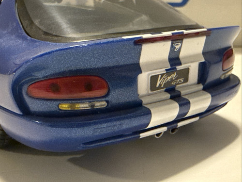 Danbury Mint (Brookfield) 1996 Dodge Viper GTS Coupe Blue 1:24 Original Box - Picture 5 of 9