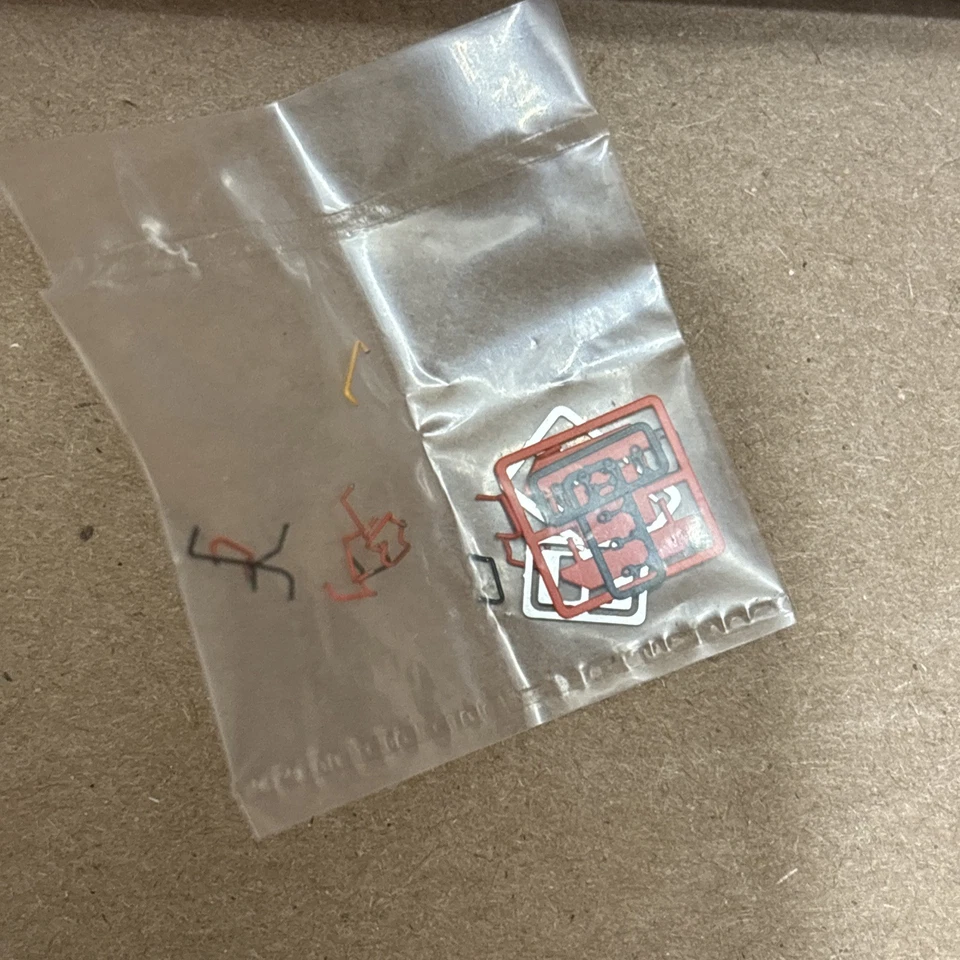 Fox Valley Models N Scale BNSF GP60 Heritage II Shell - Image 4 of 4