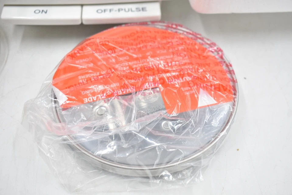 Cuisinart Food Processor Pro Custom 11 & Blades Tested Works DLC-8S White - Image 4 of 4