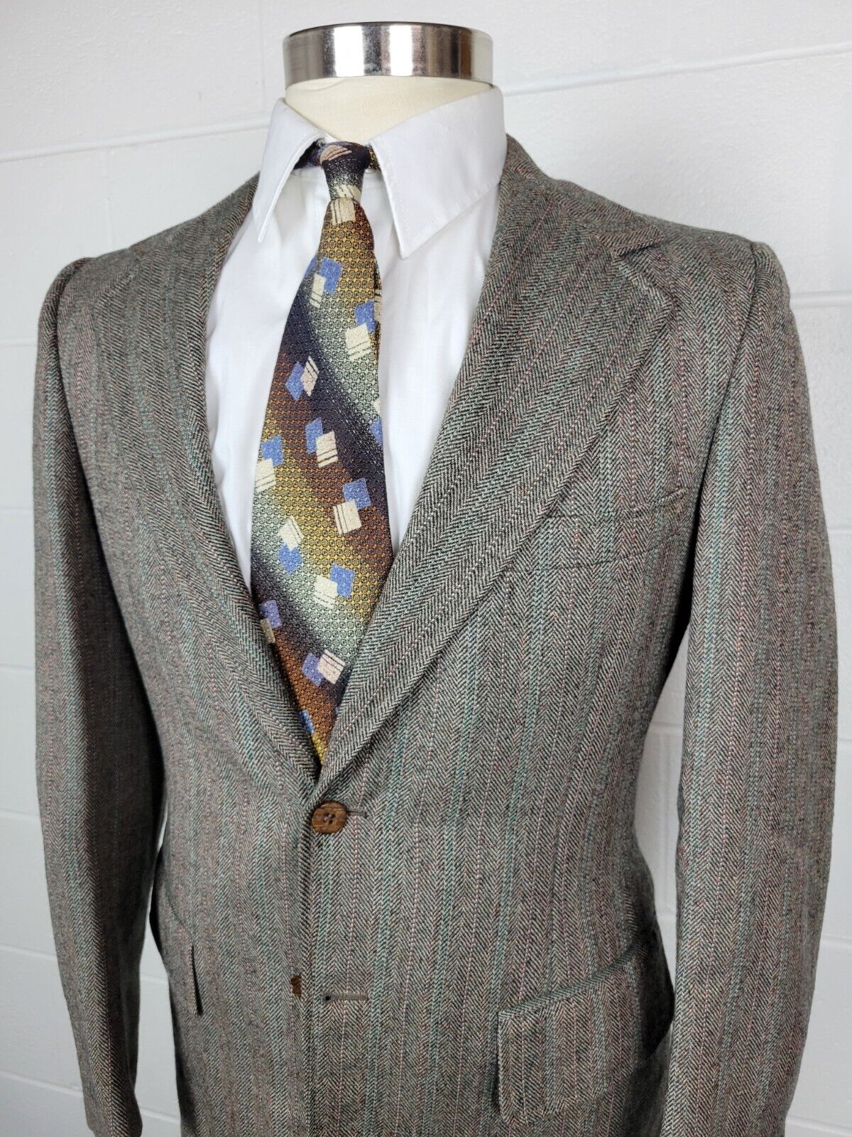 Vintage 1970s Mens Herringbone Tweed Suit Lord Chesterfield 38