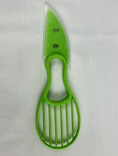 3 in 1 Avocado Schäler Schneider Messer & Entkerner Slicer Grün Obstschäler
