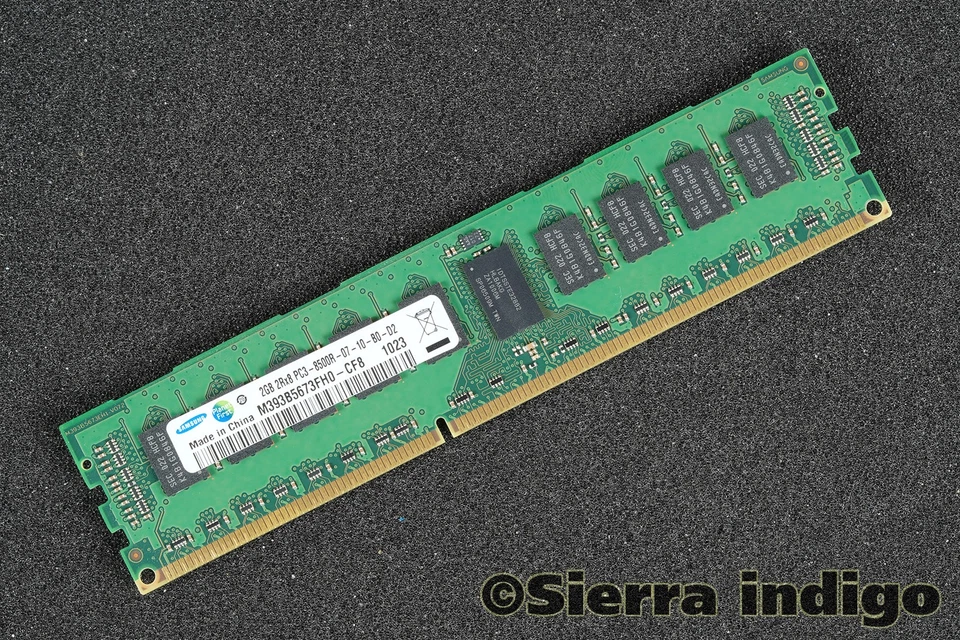M393B5673FH0-CF8 Samsung PC3-8500R-07-10-B0-D2 2GB Server Memory RAM - Image 1 of 1