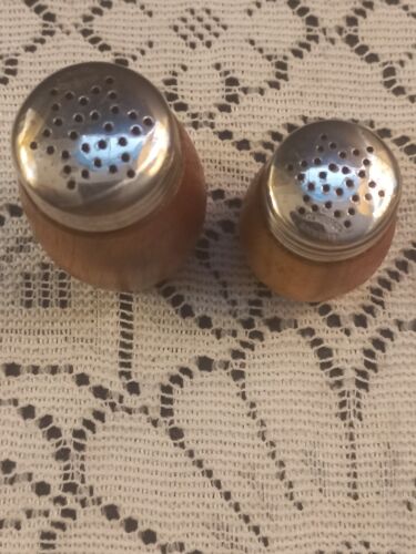 Vintage Holmbergs Rostfritt Wooden & Stainless Salt & Pepper Shakers Sweden EUC - Picture 2 of 8