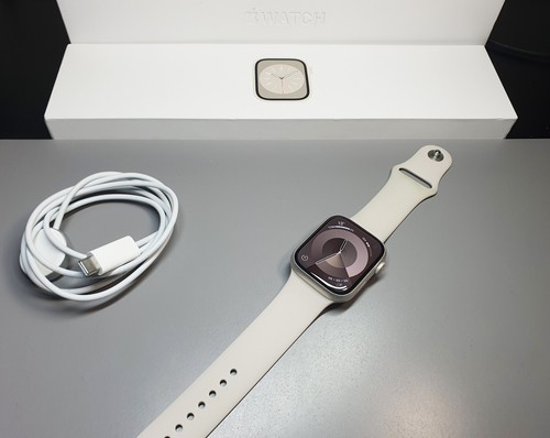 Apple Watch 8 Cellular LTE 4G Starlight Batteria 100% 45mm Come Nuovo