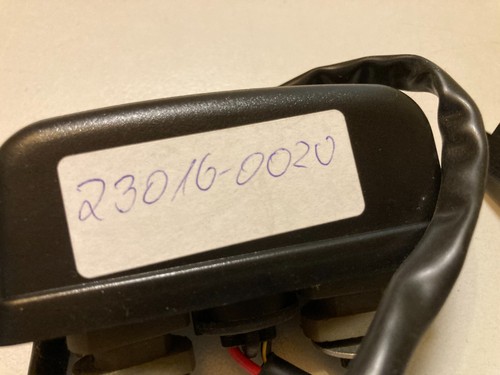 Iluminación Matrícula Kawasaki ZX-10R ZX-6R ZX636 23016-0020 NOS - Imagen 2 de 2