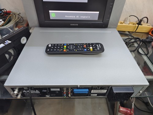 VIDEOREGISTRATORE VHS PHILIPS DVDR3320V DVD RECORDER TOP GAMMA COPIA VHS SU DVD - Foto 14 di 18