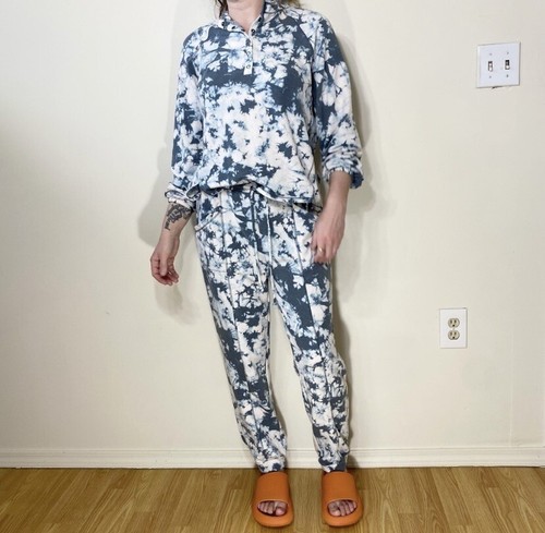 two piece tie dye jogger set 