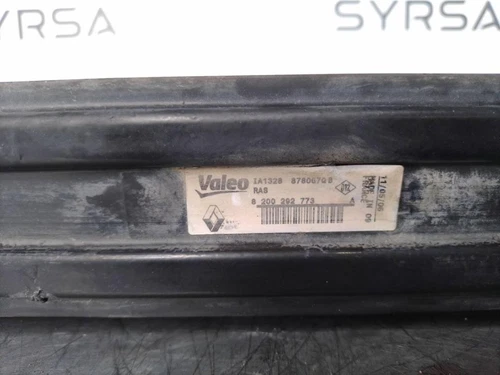 8200292773 Intercooler per RENAULT LAGUNA II (BG0) Confort Dynamique 2006 182843 - Bild 3 von 9