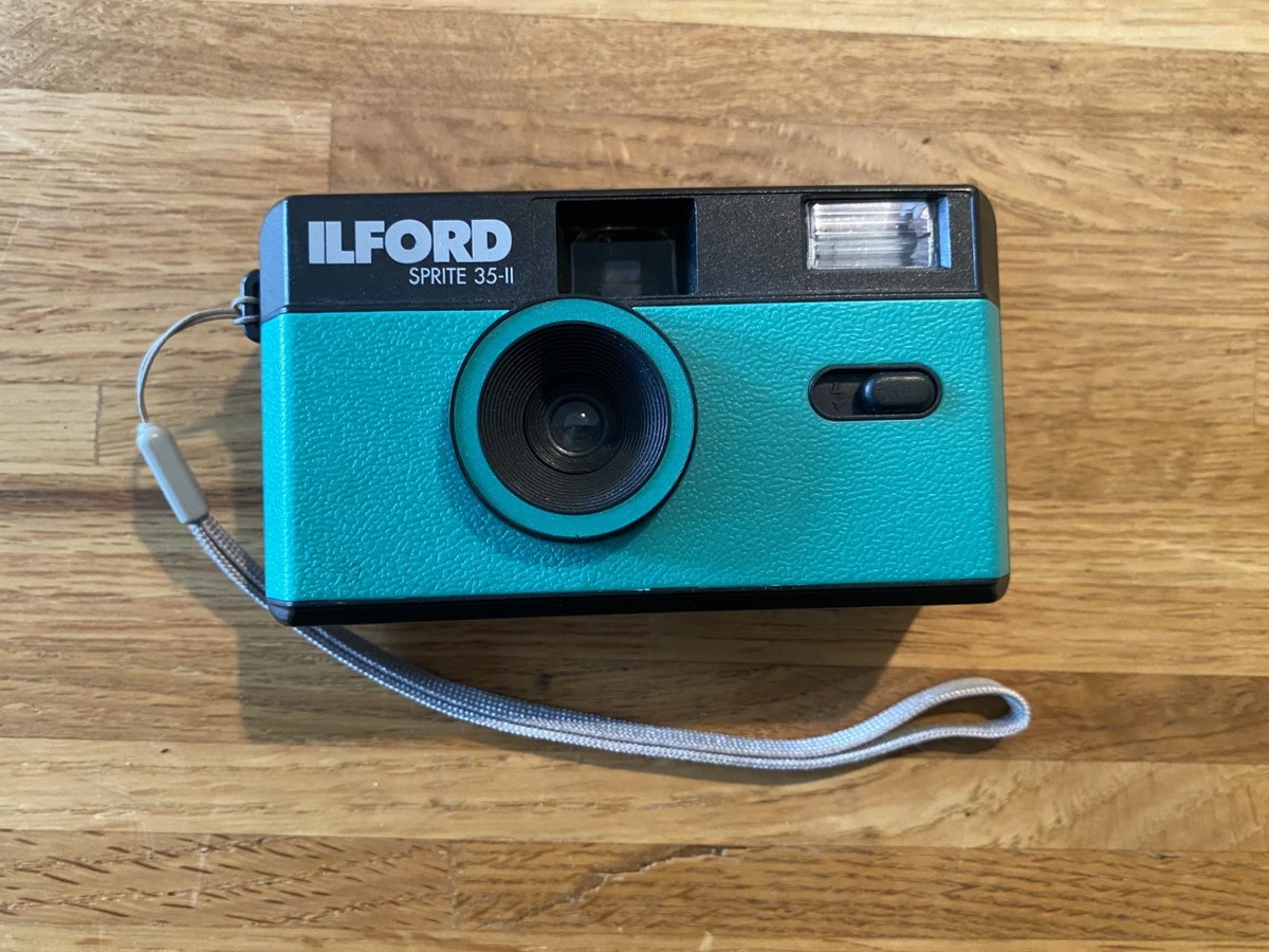 ILFORD Sprite-ii 35mm Reusable Camera NEW Available in Red Blue Green Black Color is Your Choice - UK ILFORD Sprite-ii 35mm Reusable Camera NEW Available in Red Blue Green Black Color is Your Choice - UK