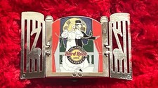 Hard Rock Cafe Pin Hollywood Swaparazzi Gates Skull Bride Husband Corpse Hat