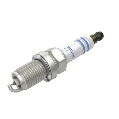 BOSCH Spark Plug For VAUXHALL OPEL CHEVROLET HOLDEN Adam Astra GTC I 0242240707