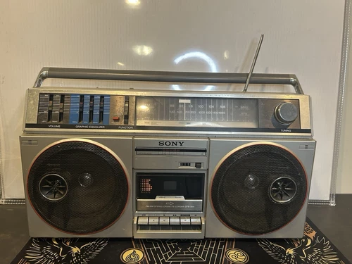 Vintage 1980s Sony CFS-500 Stereo Boombox AM FM Radio Tape Player Untested