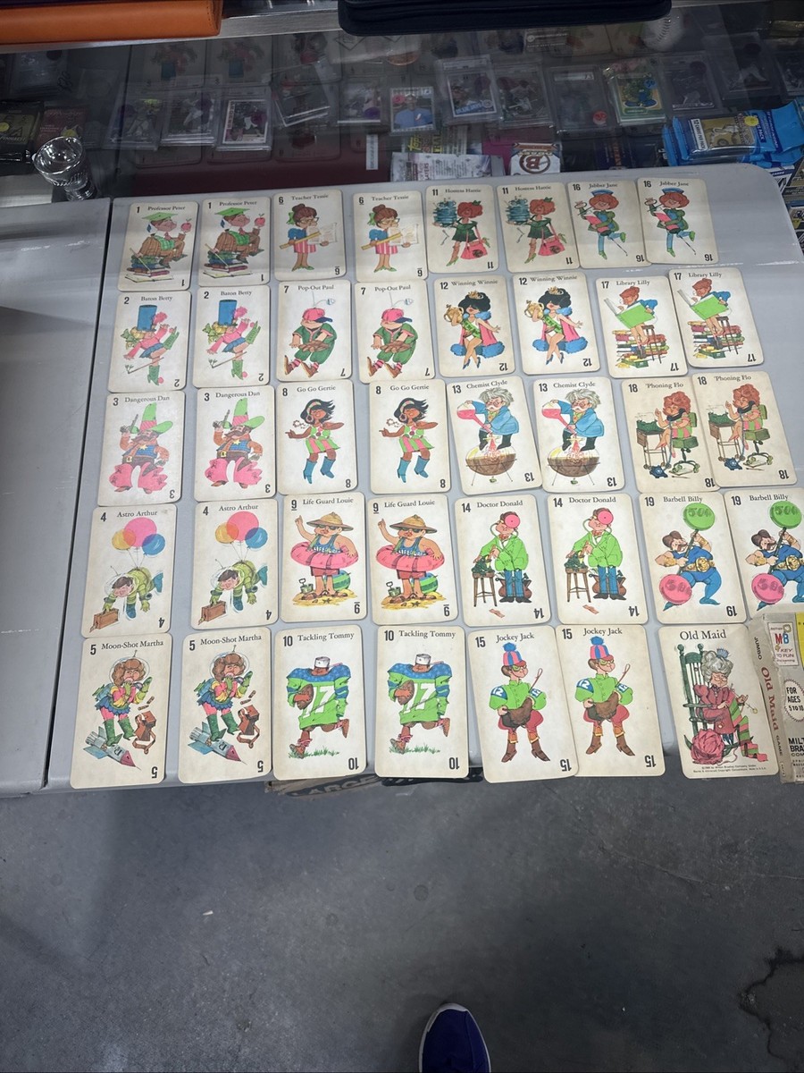 Vintage 1968 Old Maid Jumbo Card Game Milton Bradley 4875, Missing