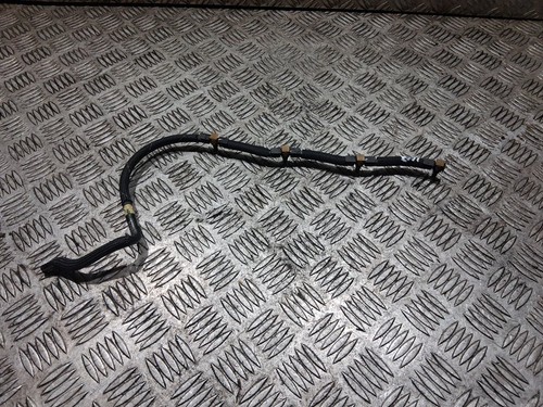 Fuel return line