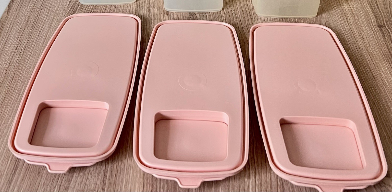 Set 3 Tupperware Cereal Keeper 1588 -3 - 20 Cup Container Pink Flip Lid 1590 -1