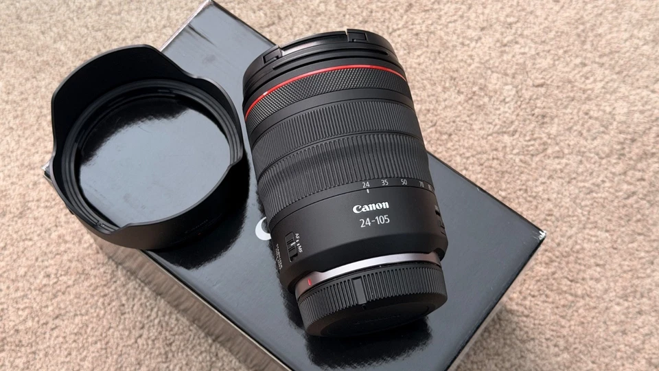 CANON RF 24-105mm F4L IS USM LENS - Excellent Condition - Image 1 of 4