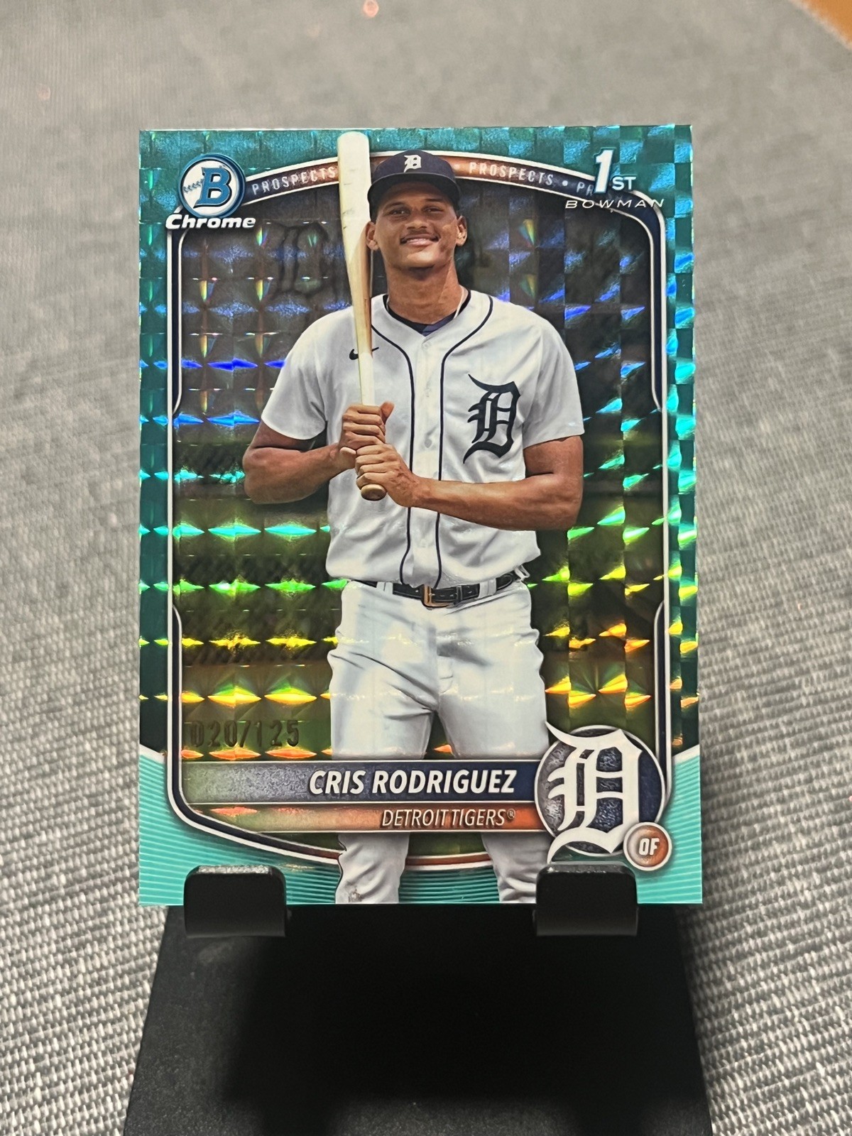 2025 Bowman Chrome Cris Rodriguez Aqua Geometric Refractor /125 1st Prospect