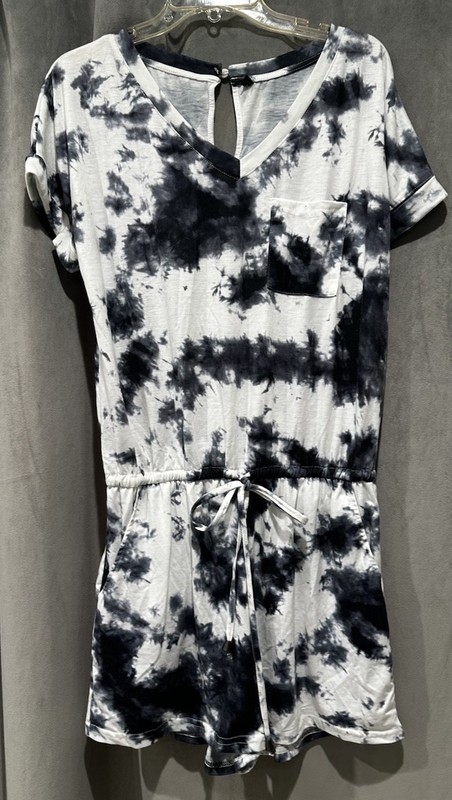 Women's Romper Short Sleeve Black and White  Tie Die Size Large 