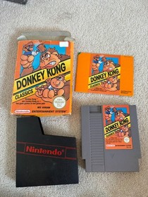 Donkey Kong Classics PAL NES in Box With Manual