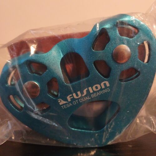 Fusion Tesa GT Dual Bearing Speed Aluminum Zip Line Trolley Pulley Blue 24KN - Picture 2 of 7