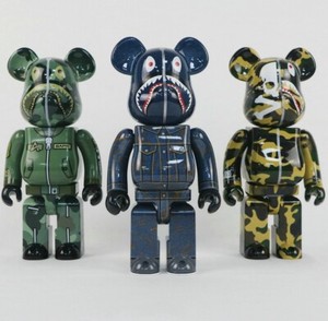 Bapeフィギュア4個 A BATHING APE フィギュア COLOR CAMO TIGER BE@RBRICK 1000% M