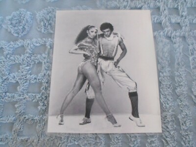 SOLID GOLD DANCERS: Laminated Special Effects Photo of Darcel & Cooley