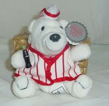 Soda Fountain beanbag Polar Bear 7in w miniature Coke Coca Cola bottle 1998 0171