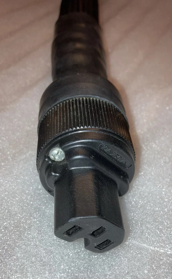 ***AUDIOPHILE / PRO AUDIO*** VERY LARGE GAUGE HEAVY POWER CABLE, 5FT - Image 4 of 4