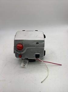 Honeywell Water Heater Gas Valve WV8840A1000 Untested See Pics