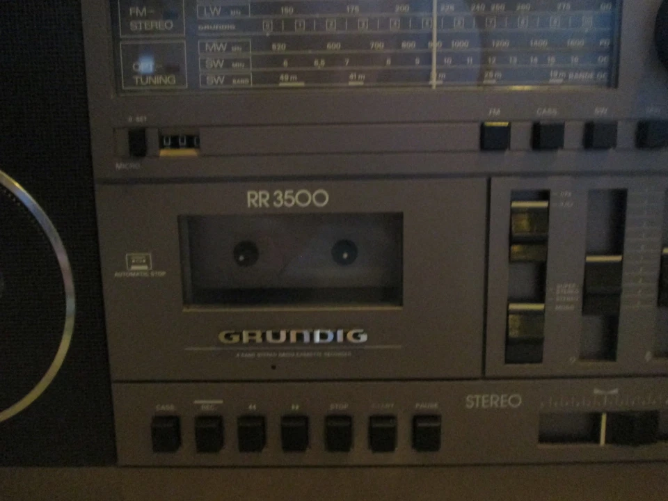 Grundig RR 3500 Radio Recorder Cassette Kassettenrecorder, Ghettoblaster Vintage - Bild 2 von 3