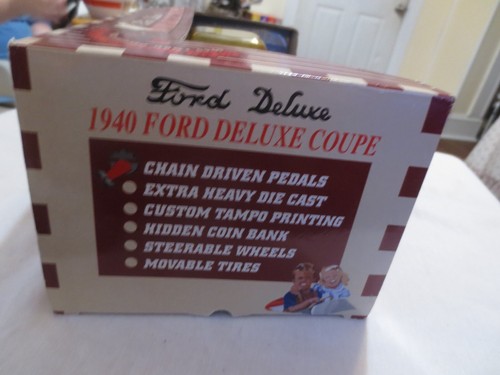 1940 Ford Deluxe Coupe Limited Edition Pedal Driven Car Gearbox Collectible - Picture 10 of 10