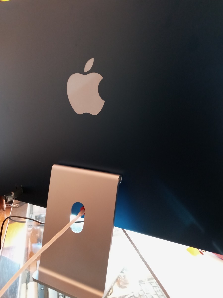 Apple iMac 24