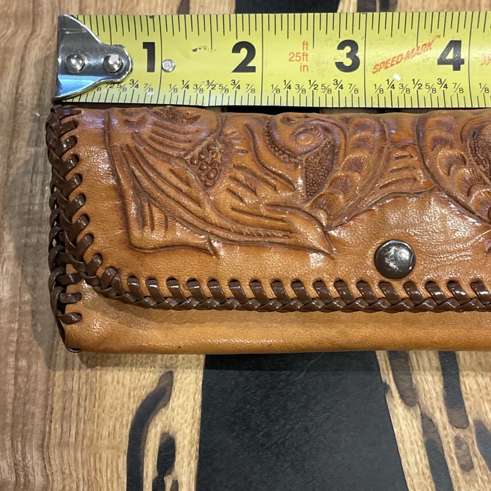 Estuche de almacenamiento de gafas occidentales de cuero con herramientas vintage Foto 4 de 4