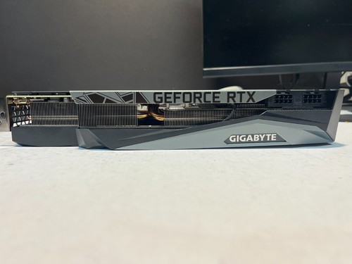 Gigabyte GeForce RTX 3080 12GB GPU - FOR PARTS / NOT WORKING - Bild 3 von 6