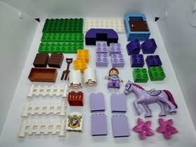 LEGO DUPLO 10594 Disney Sofia the First Royal Stable set w/ Minimus horse