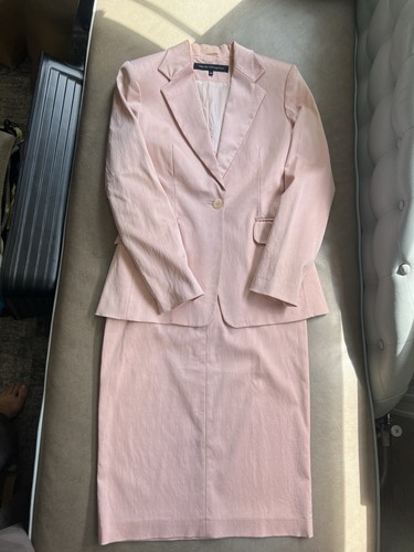 French Connection size 10 Pink Satin Fitted Stretch Blazer Pencil Skirt Suit