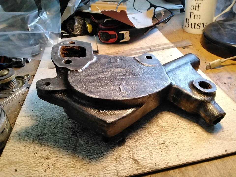 Triumph Tr2 To 4a Cast Iron Water Pump Housing 57014 Original - Image 4 of 4